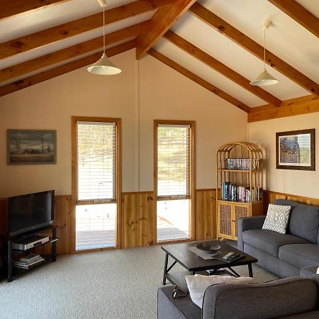 Warby Cottage วางกาแรตตา ภายนอก รูปภาพ